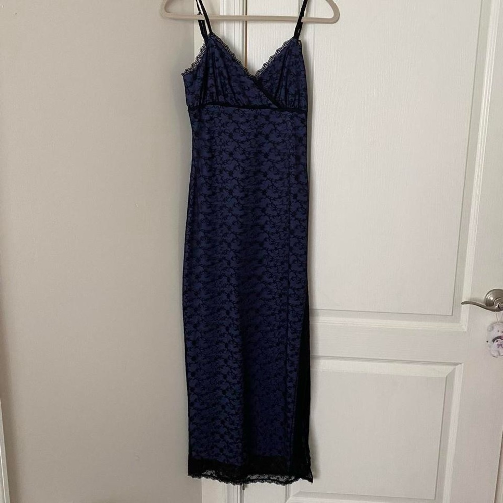 Elegant Lace Dress